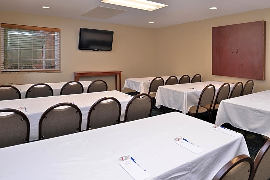Candlewood Suites - Bluffton-Hilton Head, an IHG Hotel