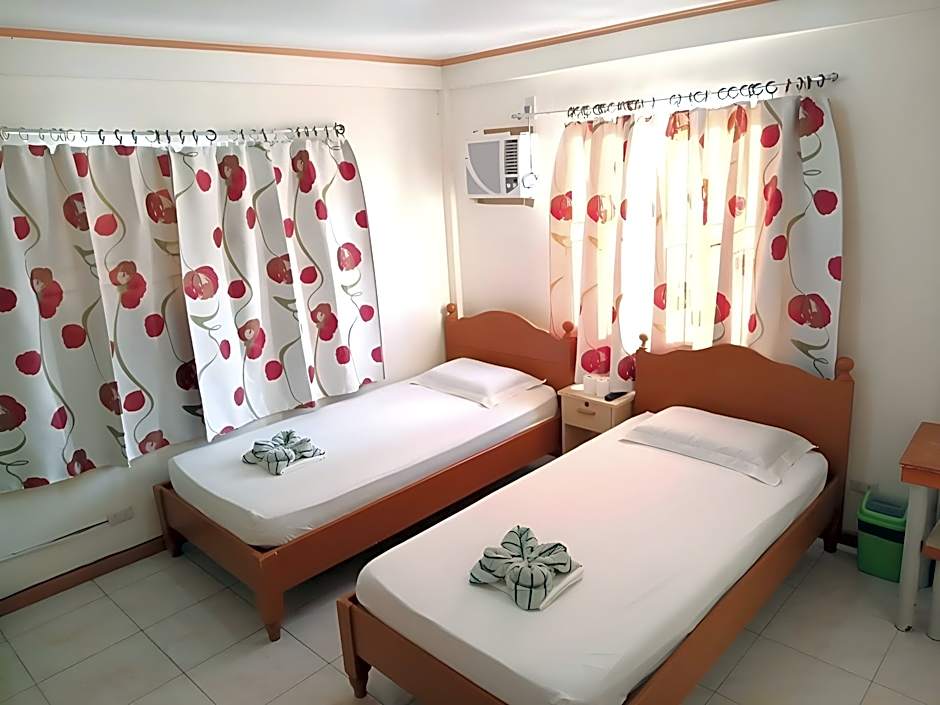Surigao Tourist Inn