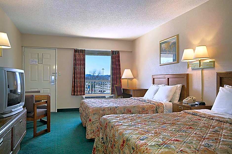 Days Inn by Wyndham Apple Valley Sevierville