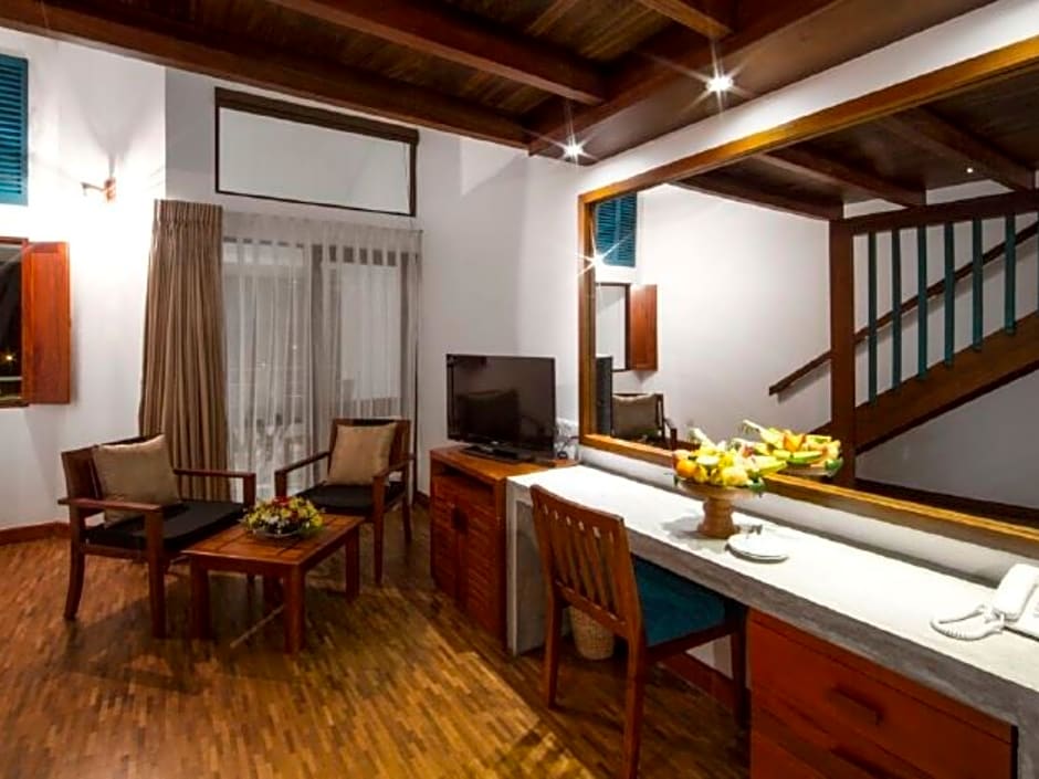 Tangerine Beach Hotel