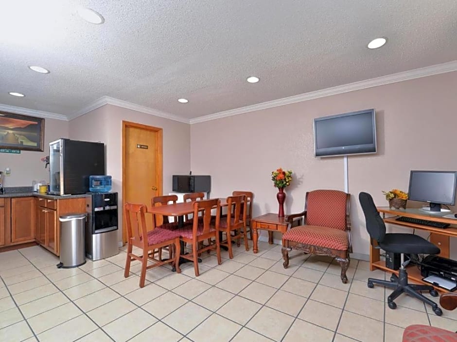 Americas Best Value Inn Indianola