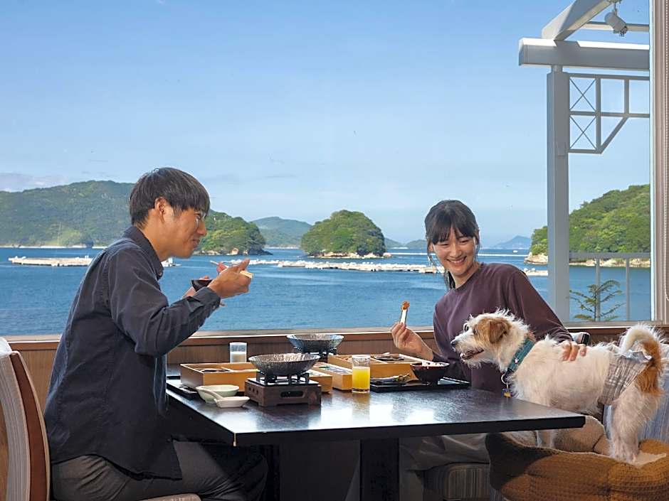 Wan Wan Paradise Toba