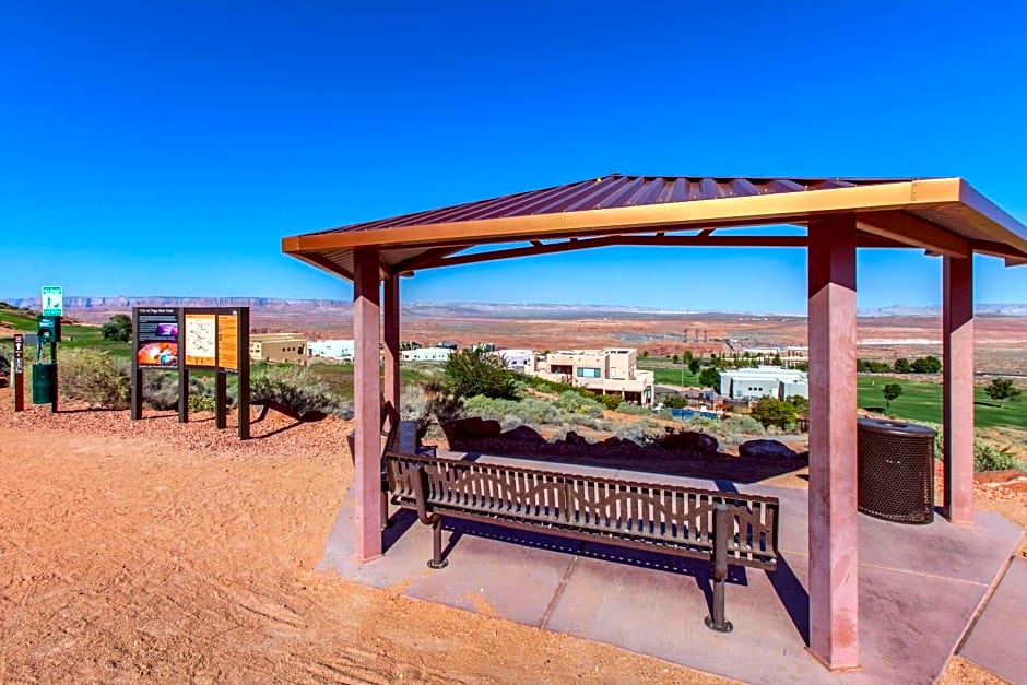 QUALITY INN VIEW OF LAKE POWELL - PAGE