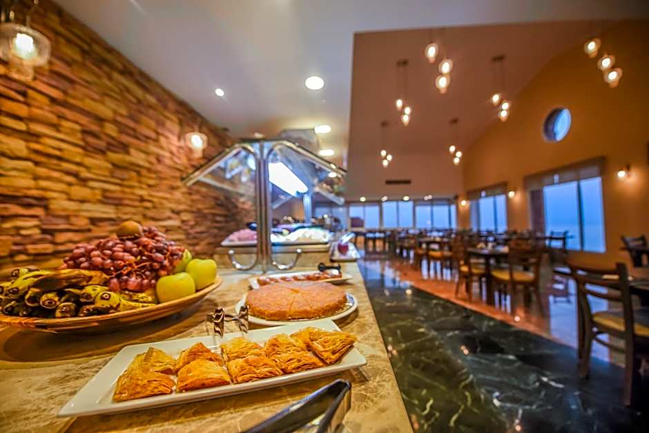 Blumar El Dome Hotel