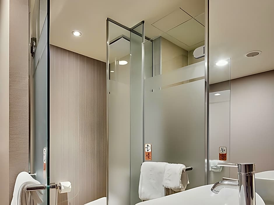 Orange Hotel - Linsen, Taipei