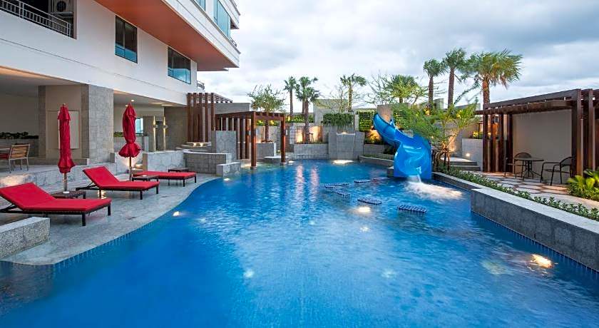 Jasmine Grande Residence