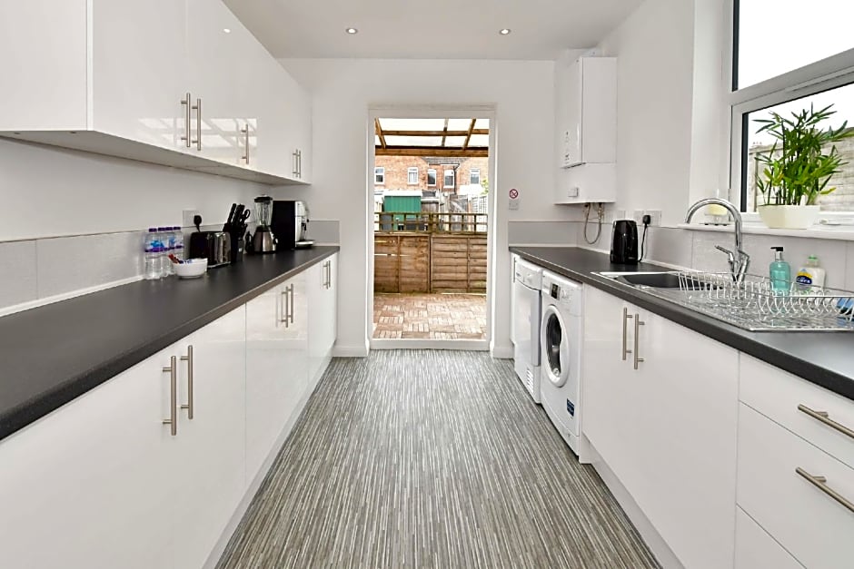 Townhouse @ 86 Brooklyn Street Crewe