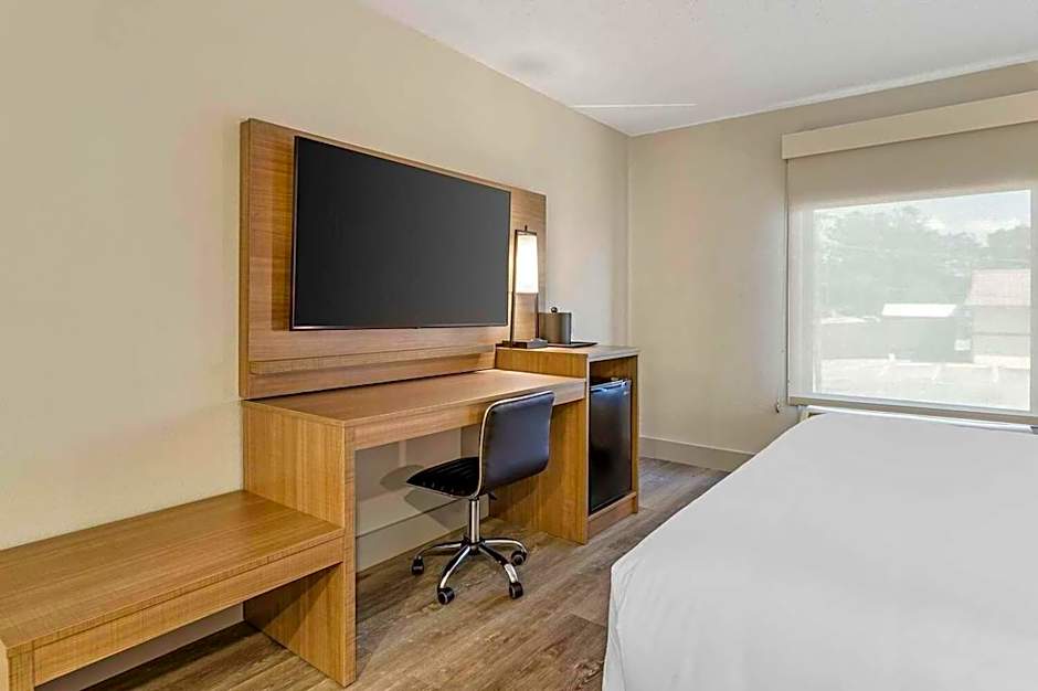 The Angler, Ascend Hotel Collection