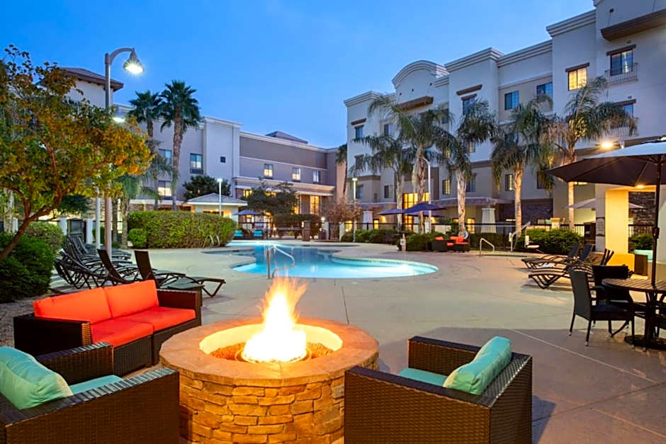 Staybridge Suites Phoenix-Glendale By IHG