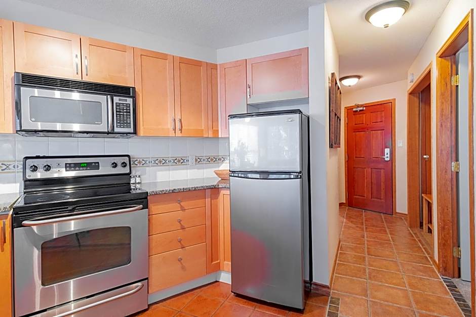 The best ski in ski out two bedroom condo at Aspens