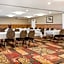 Country Inn & Suites by Radisson, Grandville-Grand Rapids West, MI