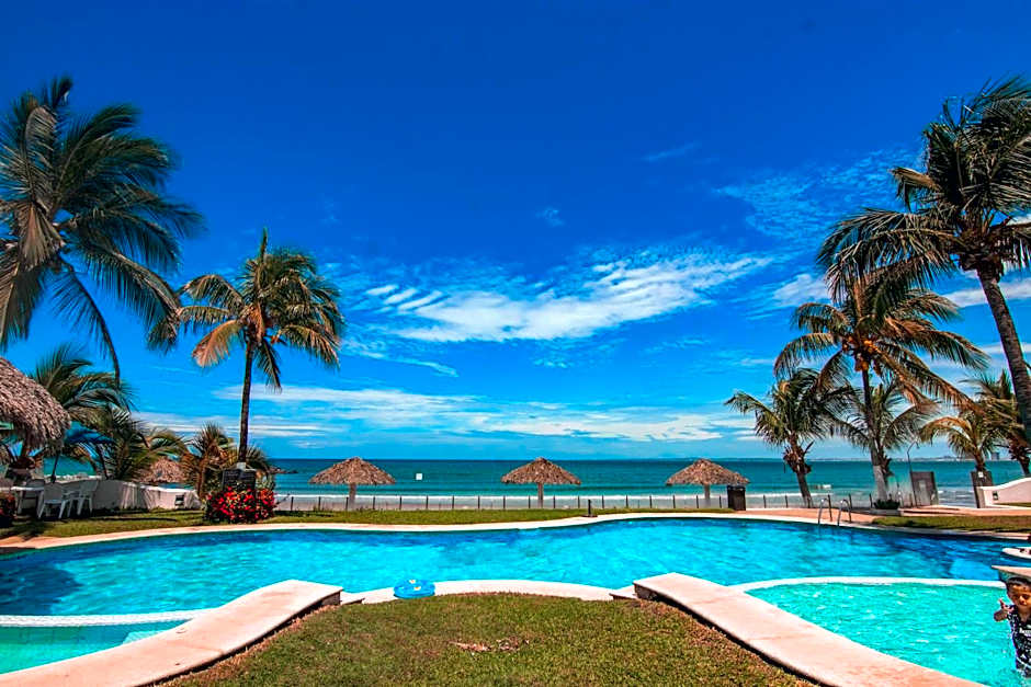 Playa Caracol Hotel & Spa