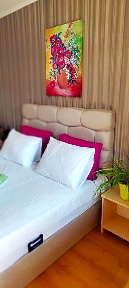 Cedar Lodge 3/4 Apartment Paradise