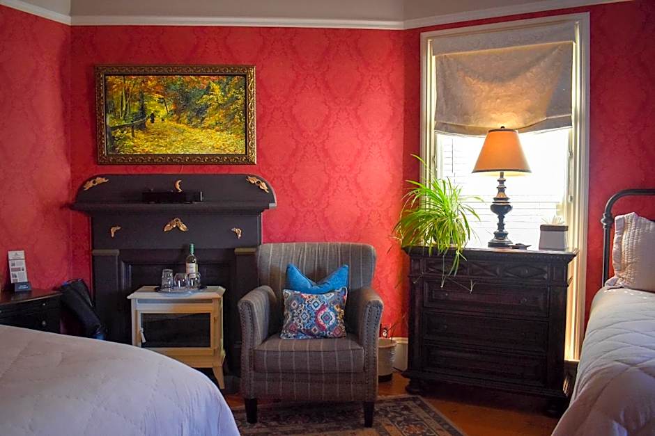 McCall House Boutique Hotel