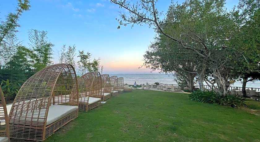 CSuites at 8 Newtown Mactan Cebu