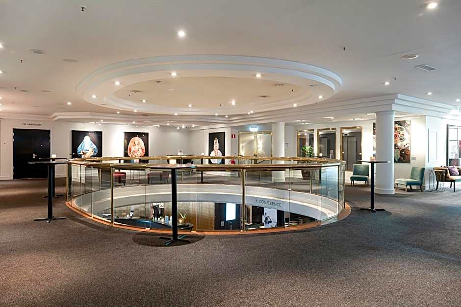 Elite Park Avenue Hotel