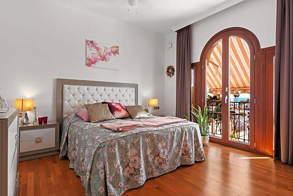 Stunning Infinity pool mansion in Mijas by Costarentals - Ref 85