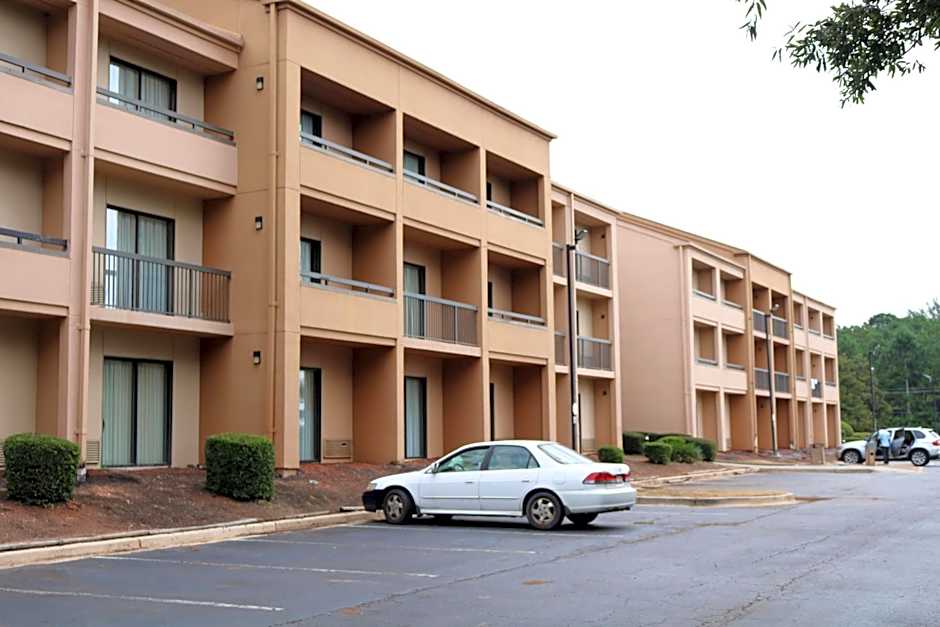 Baymont by Wyndham Columbia Northwest