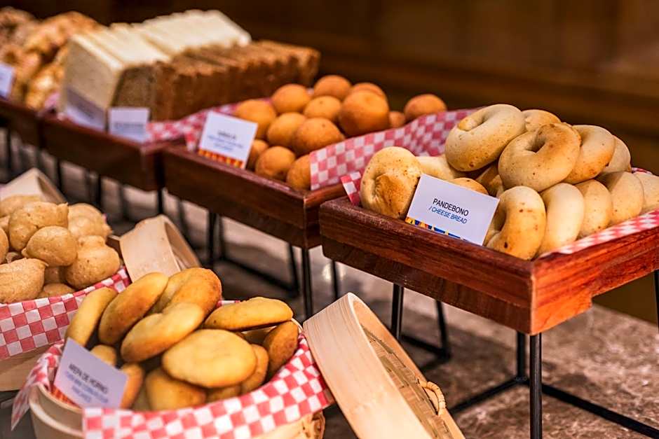 Hotel Intercontinental Cali By IHG