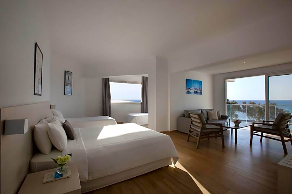 Harmony Bay Hotel