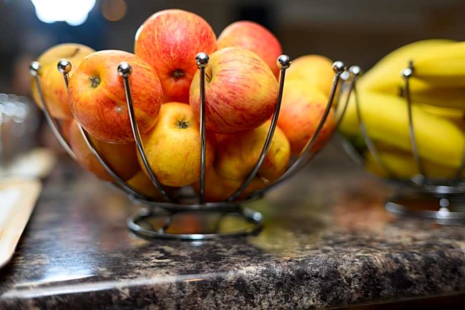 Kensington Court Hotel