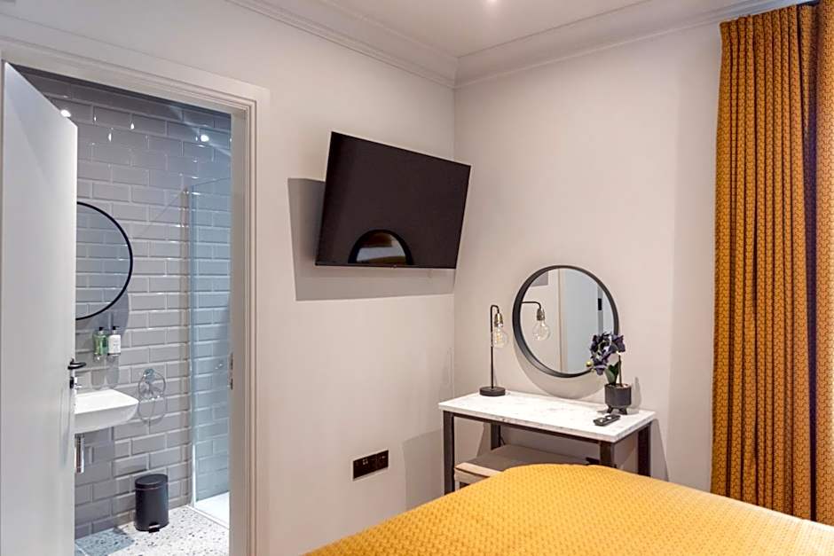 King Street Aparthotel