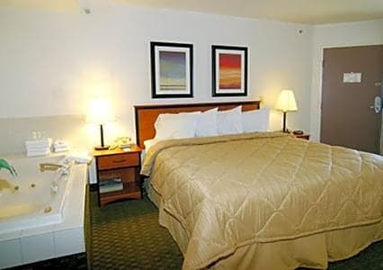 King Room with Spa Bath