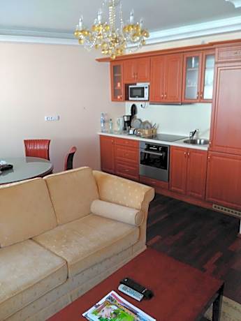 Family Studio