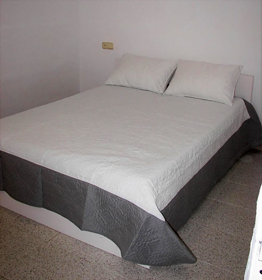 Posada Chloe Santiago