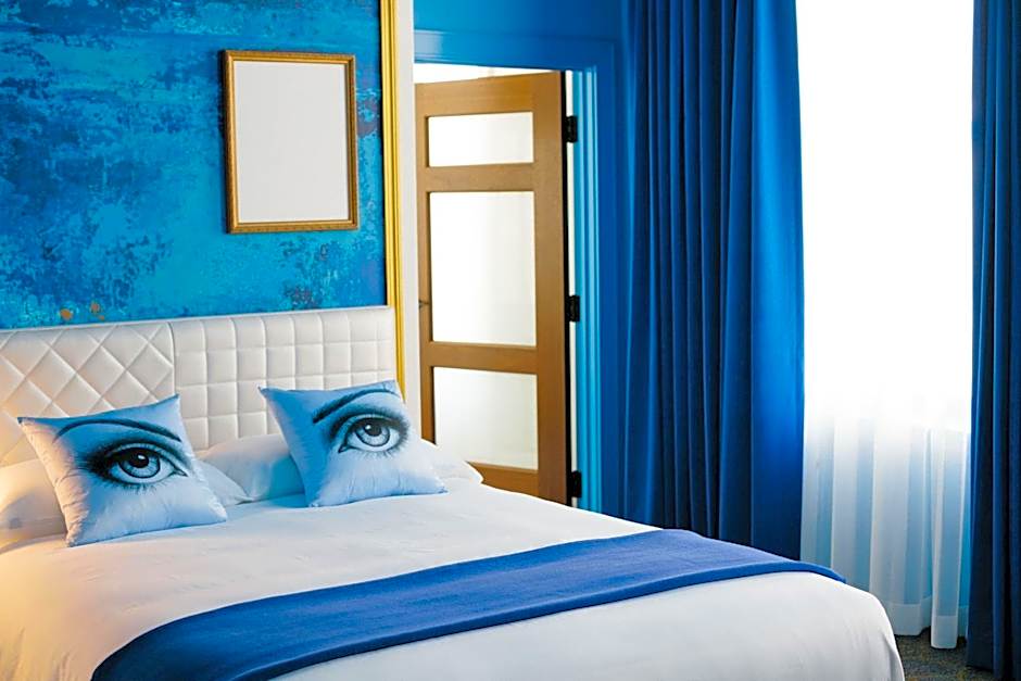 Angad Arts Hotel St. Louis, Tapestry Collection by Hilton