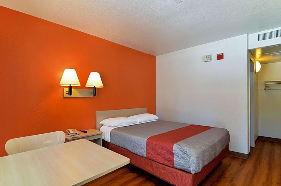 Motel 6-Big Bear Lake, CA