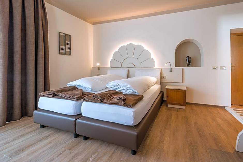 Hotel Paradiso