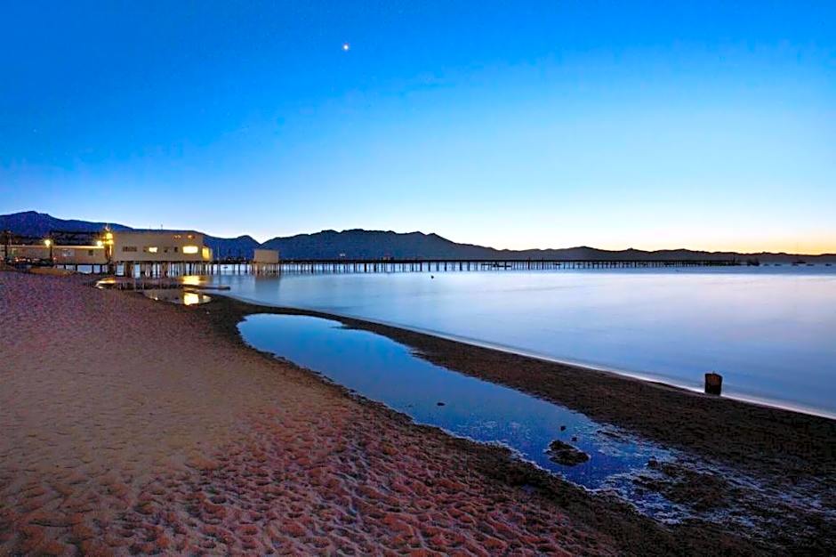 Howard Johnson by Wyndham South Lake Tahoe