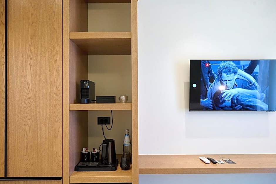 Monarco Executive Rooms