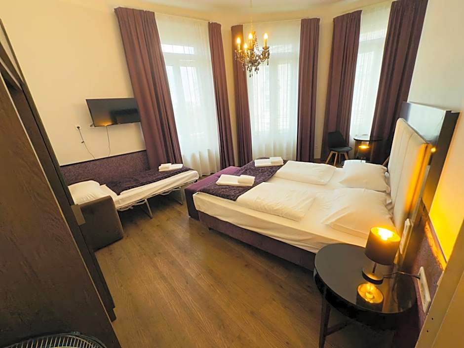 Hotel Pension Baron am Schottentor
