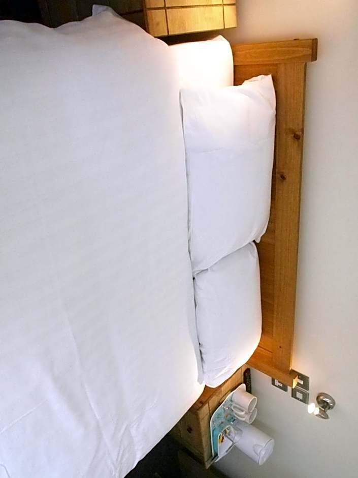 Earls Court Garden Hotel