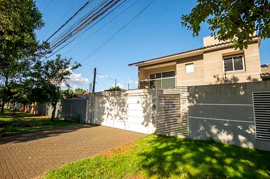 Casa Ampla - Climatizada - Piscina-Aerea gourmet para ate 20 pessoas