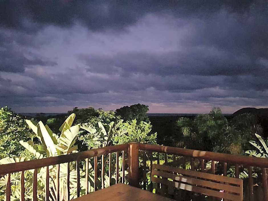 Ndiza Lodge and Cabanas