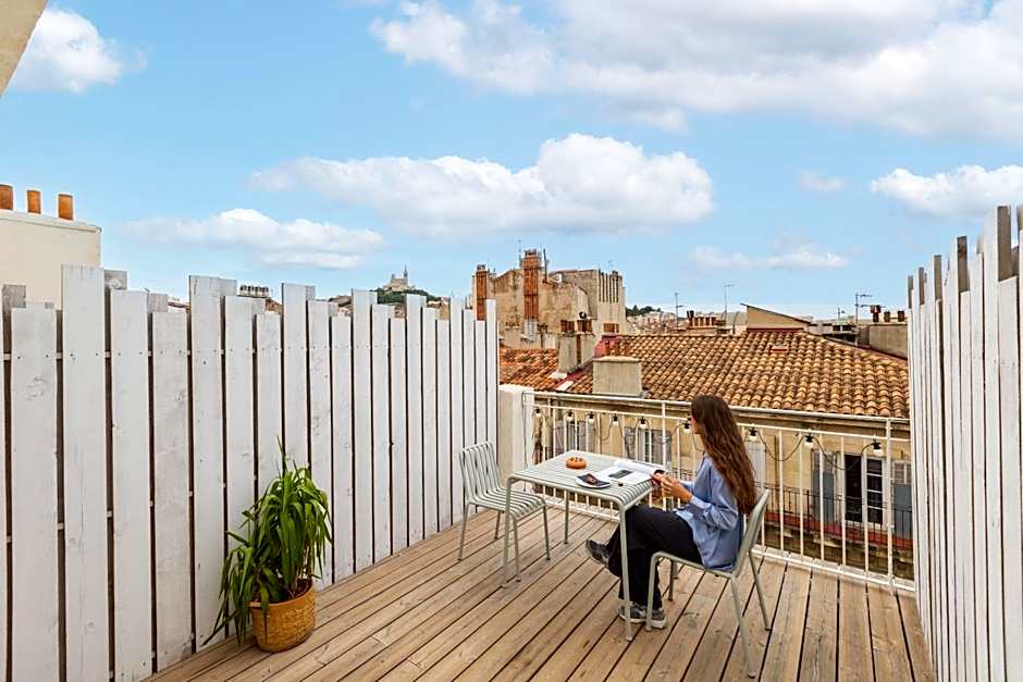 The Babel Community Hôtel - Vieux Port