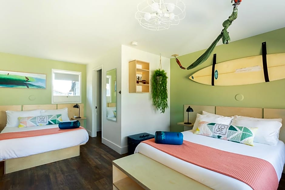 LOGE Westport