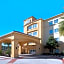 La Quinta Inn & Suites by Wyndham Bush Intercontinental Airport East