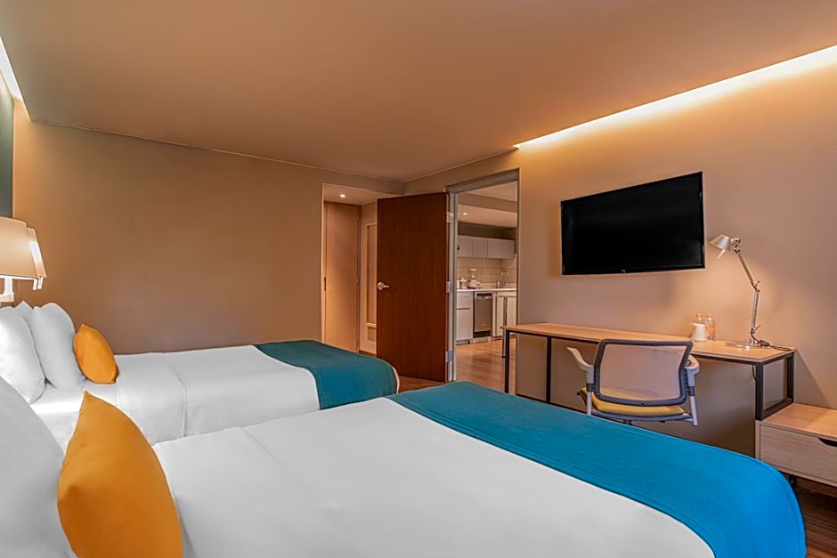 City Express Suites by Marriott Queretaro