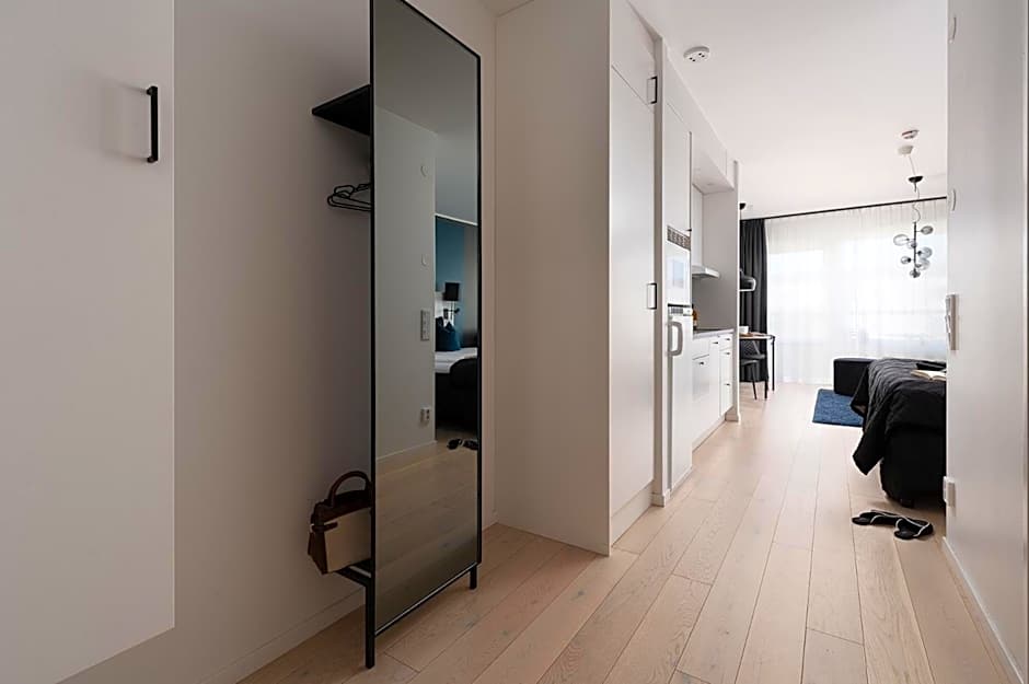 Sky Hotel City Apartments