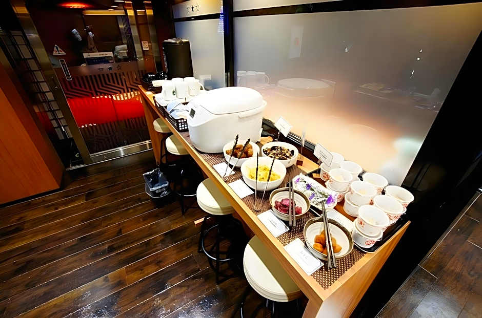 Hotel Livemax Kanazawaekimae