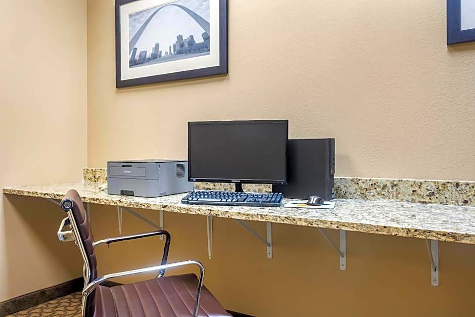 Comfort Inn & Suites Sikeston I-55