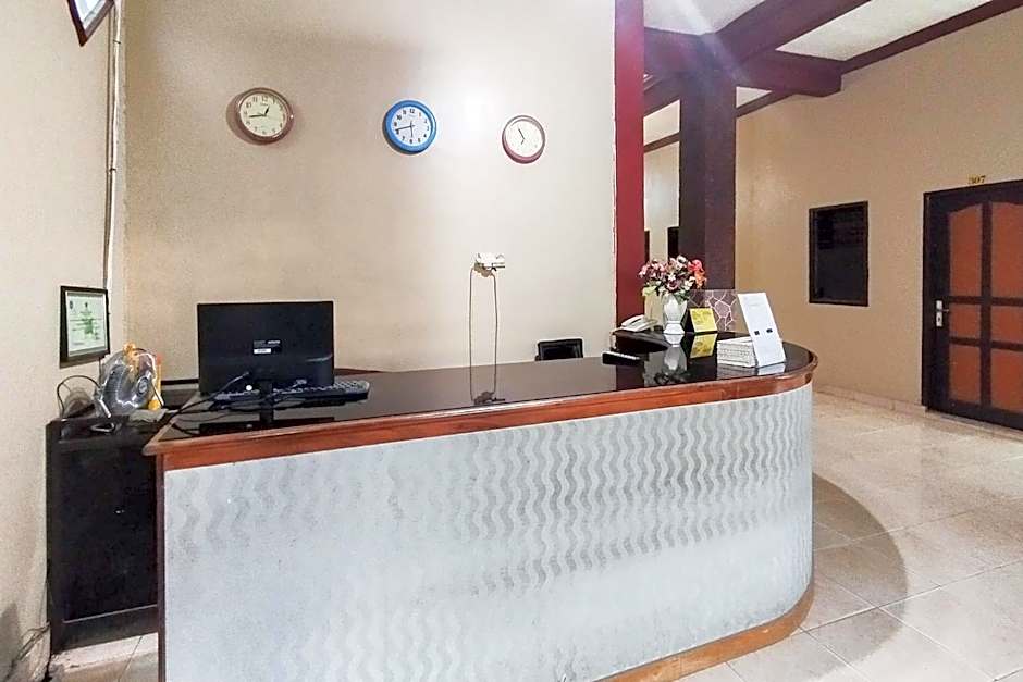 RedDoorz at Hotel Grand Yuda Tenggarong