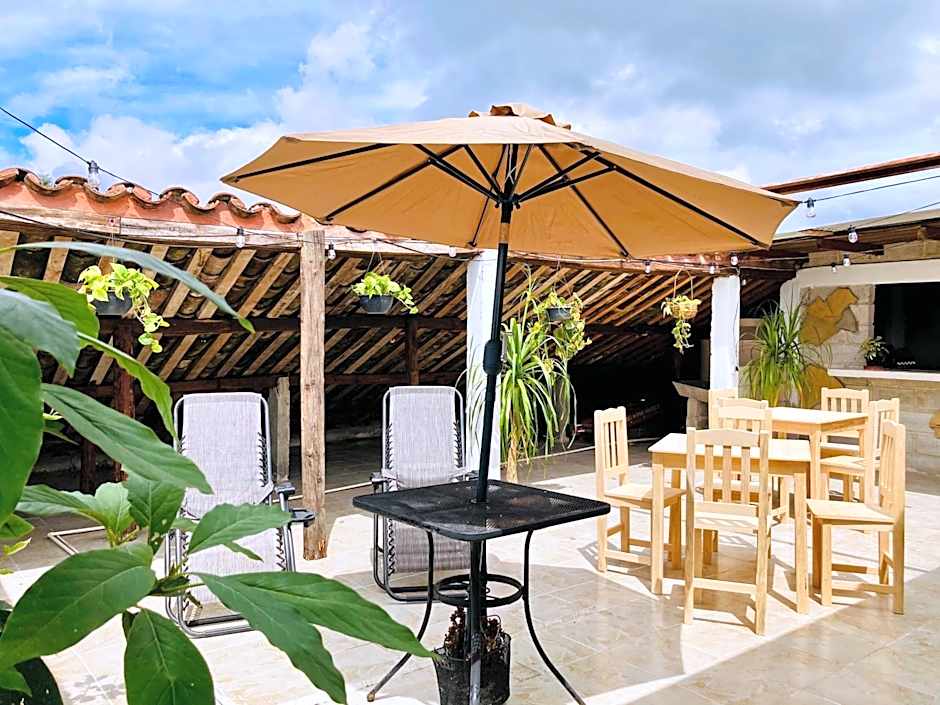 Alhambra Hotel - San Cristobal de las Casas