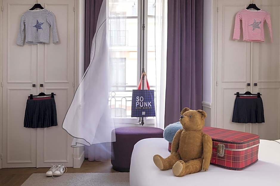 Victoria Palace Hotel