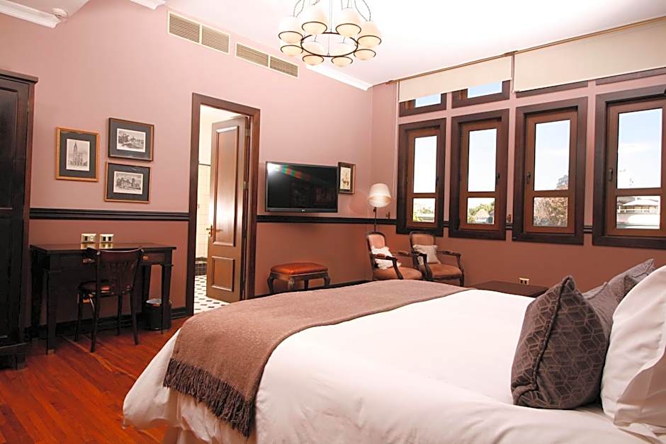 Hotel Boutique Castillo Rojo