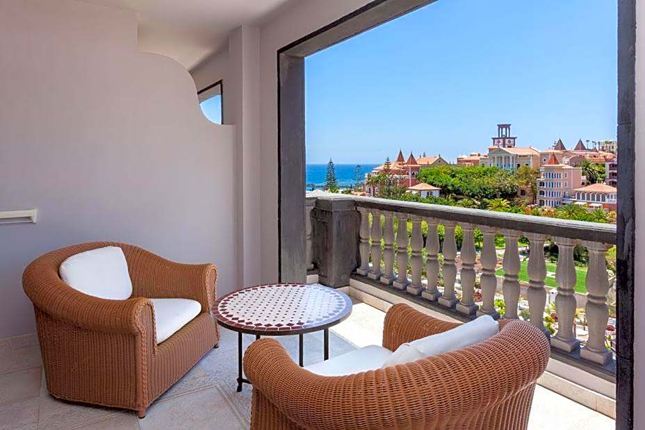 Photo 1 of 5 of Deluxe, Ocean View